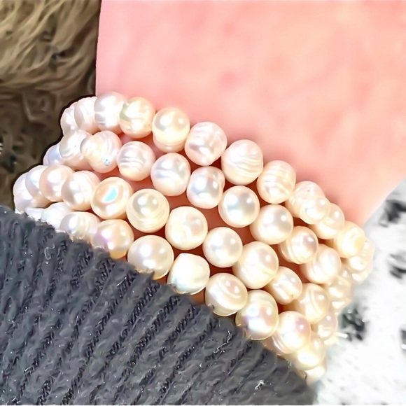 Pearl stretch bracelet - Picture 1 of 5